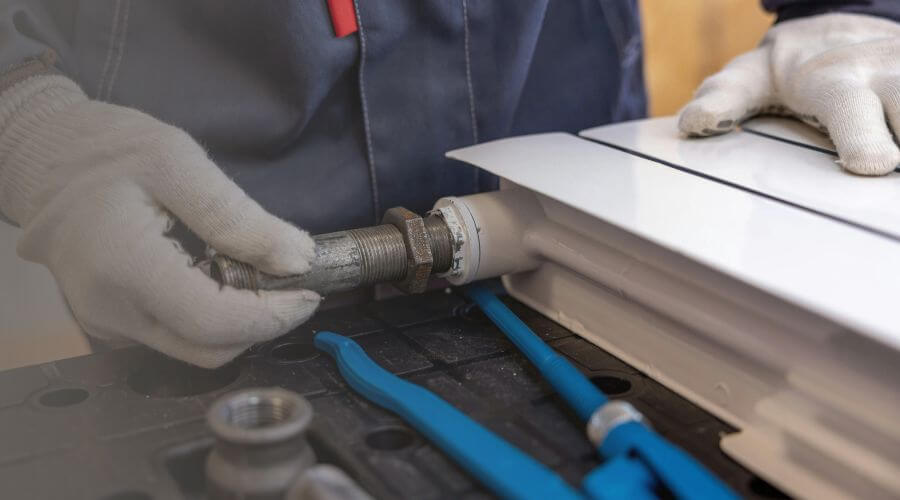 Burst Pipe Repair in Colp, IL